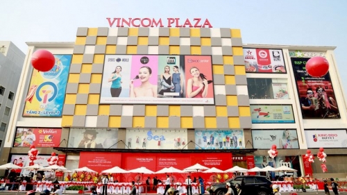 Đắk Lắk: Trạm sạc VinFast - Vincom Plaza Buôn Ma Thuật - Sảnh chính